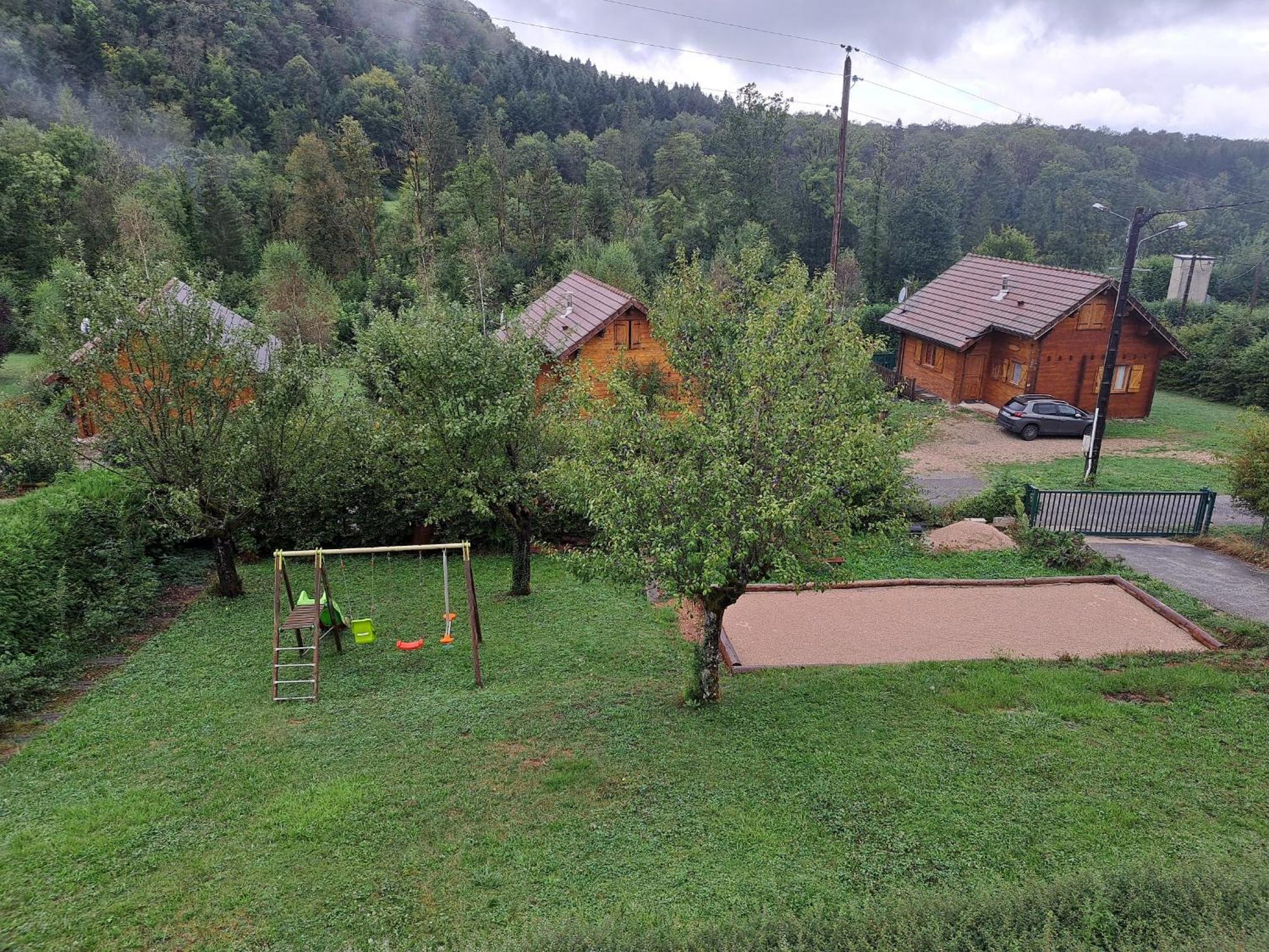 Le Refuge Du Herisson Doucier Bagian luar foto